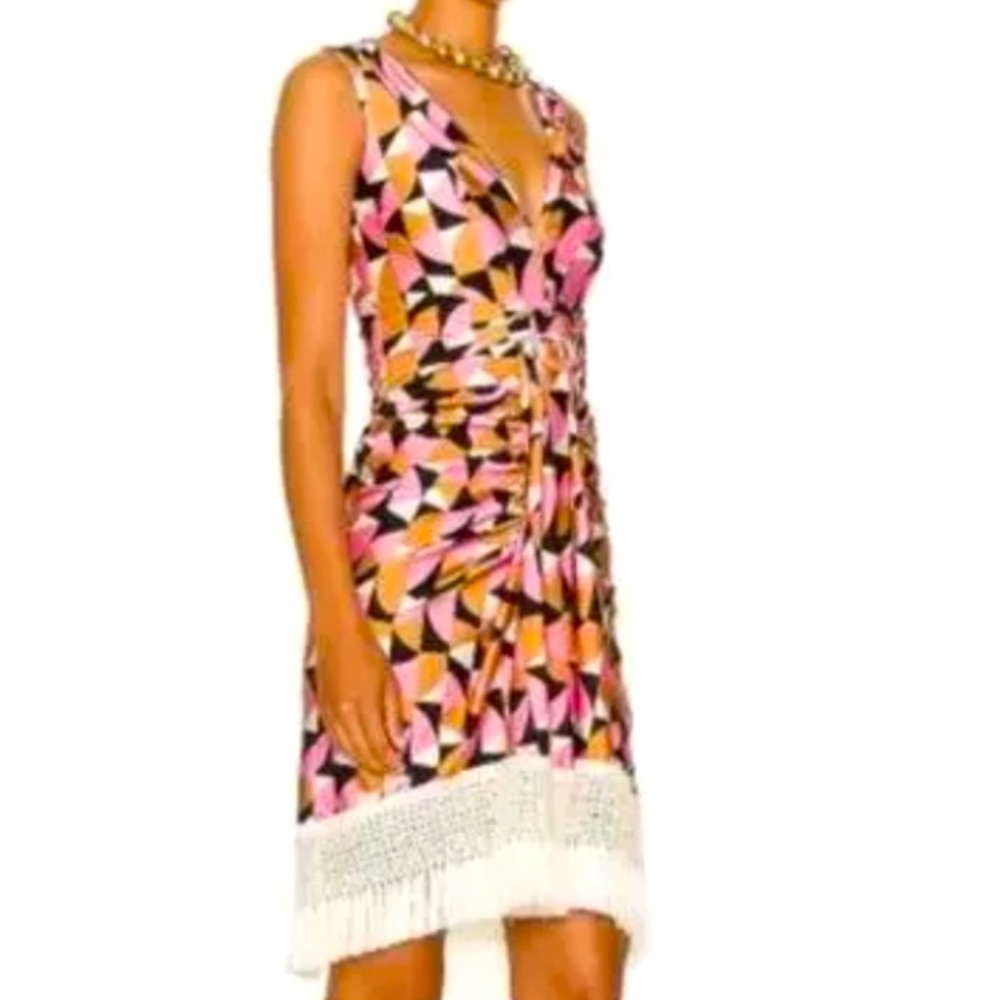 Beautiful and fun patbo dress